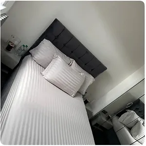 Giles Apartment