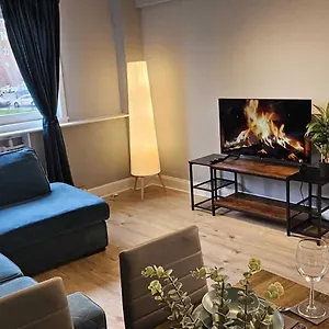 Westfield Near Murrayfield Stadium Apartment